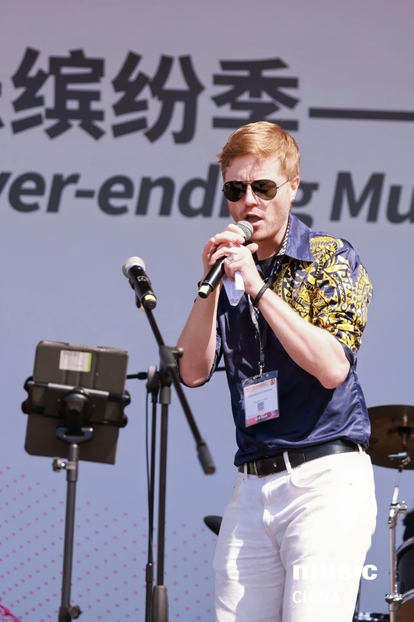 114.jpg